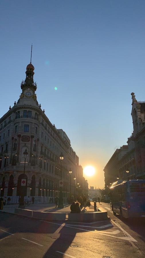 Hostal Internacional Hotel Madrid Exterior photo